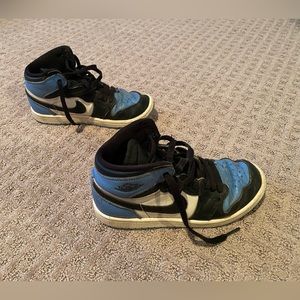 Air Jordan shoes size 2.5